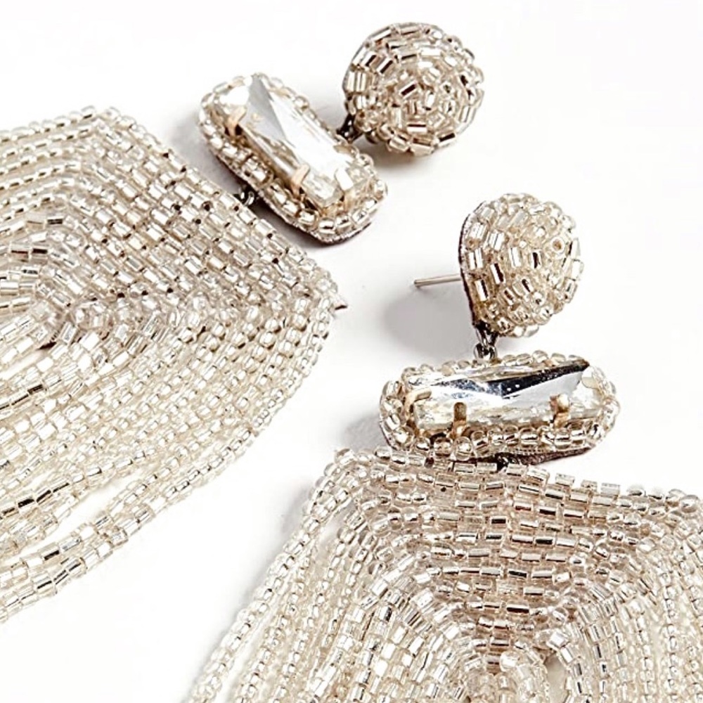πΊπNWTππΊ Anthropologie Deepa Silver Beaded Fringe Chandeliers - Picture 14 of 16